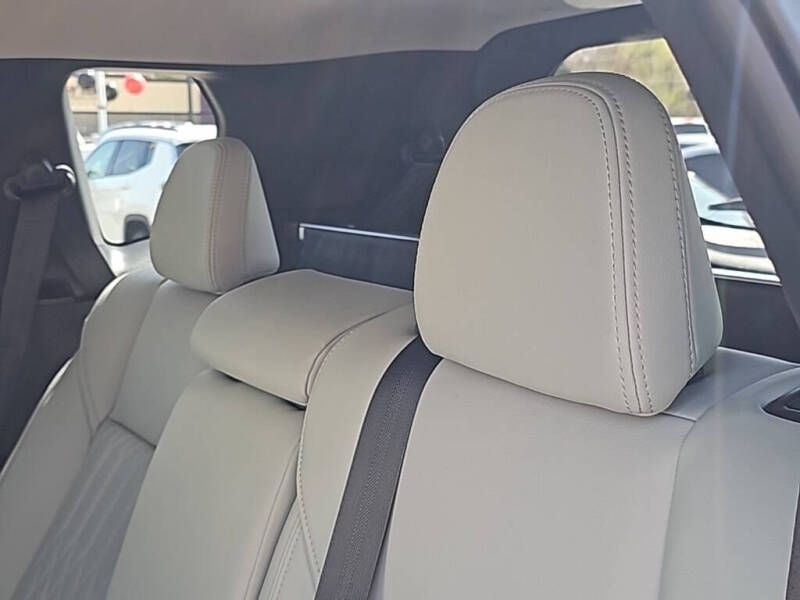 2025 Mitsubishi Outlander SEL Platinum Edition