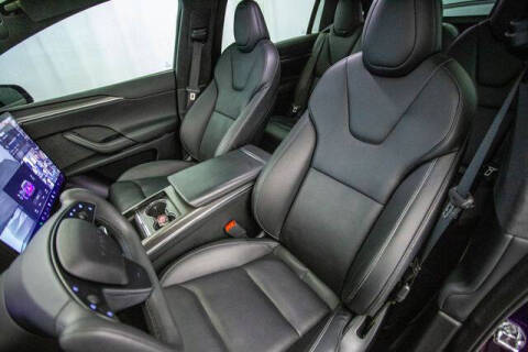 2022 Tesla Model X Plaid