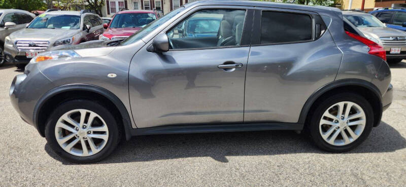 2014 Nissan JUKE SV