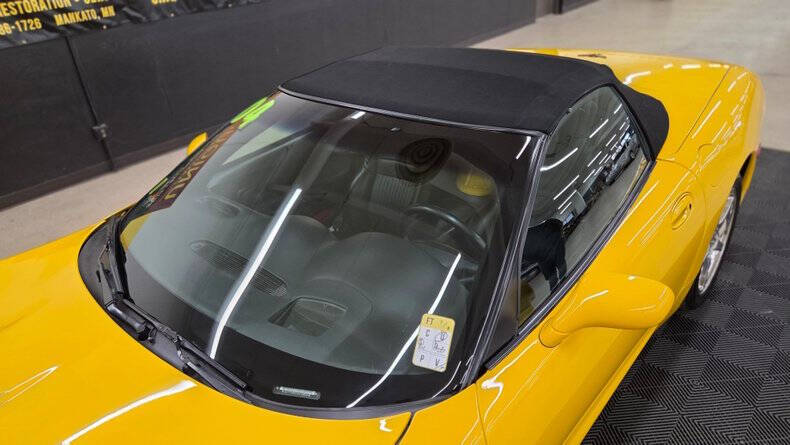 2004 Chevrolet Corvette