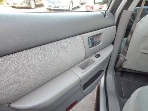 2000 Ford Taurus SEL