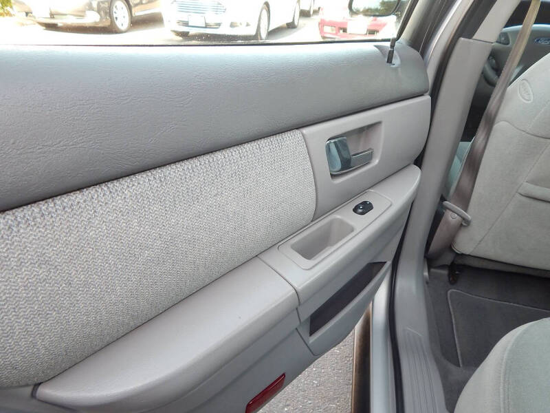 2000 Ford Taurus SEL