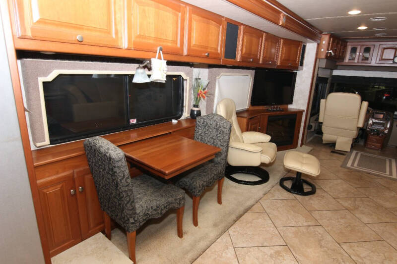 2011 Winnebago Journey