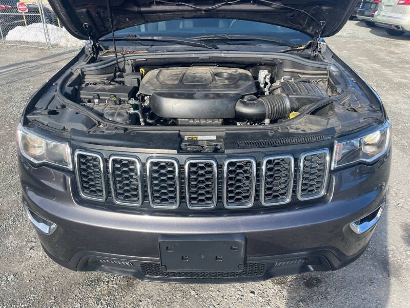 2021 Jeep Grand Cherokee Laredo E