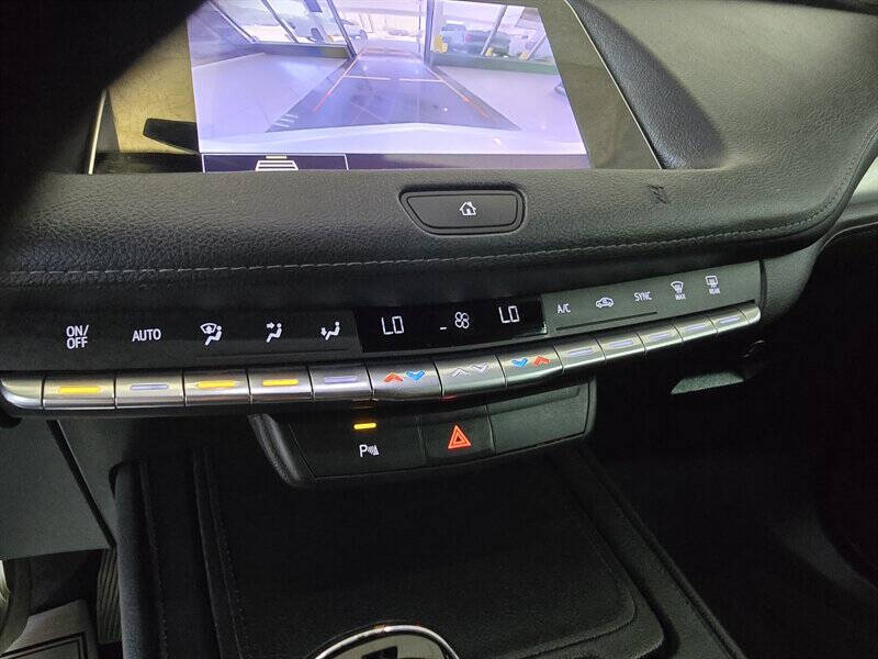 2020 Cadillac XT4 Premium Luxury