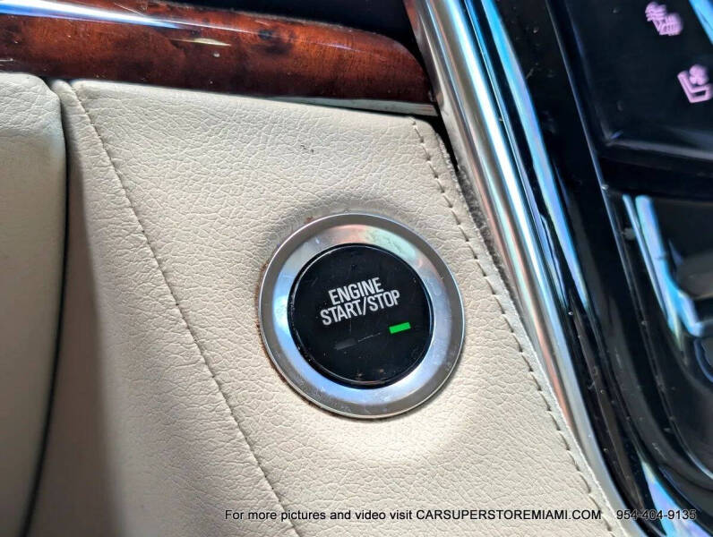 2015 Cadillac Escalade Luxury