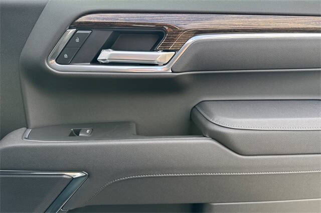 2026 GMC Sierra 1500 Elevation Standard