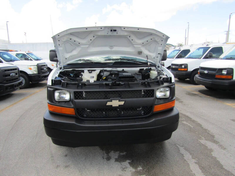 2017 Chevrolet Express 2500