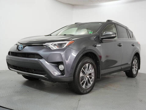 2017 Toyota RAV4 Hybrid XLE