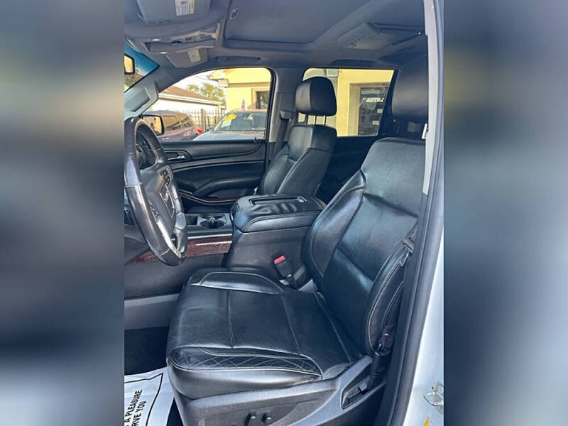 2016 GMC Yukon XL SLT