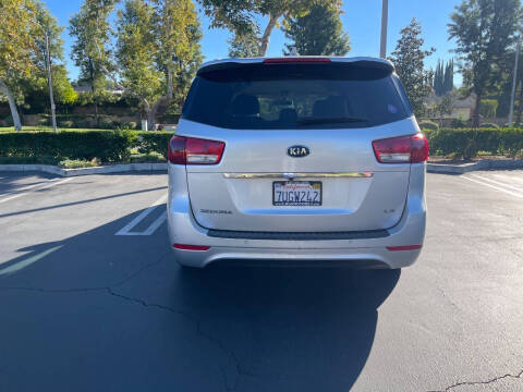 2016 Kia Sedona LX