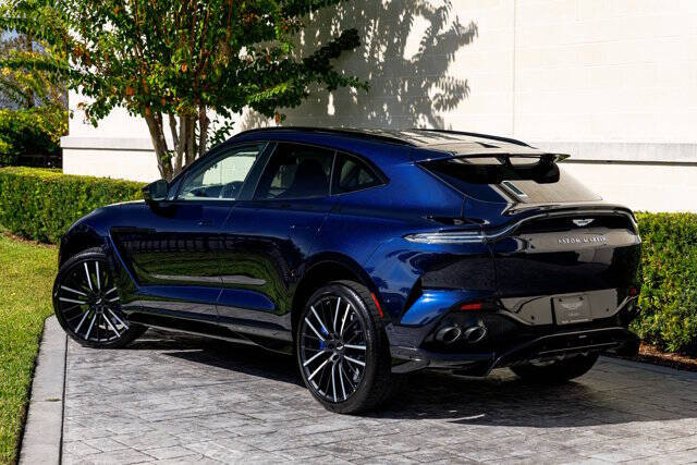 2026 Aston Martin DBX 707