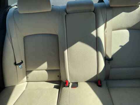 2012 BMW 7 Series 740i