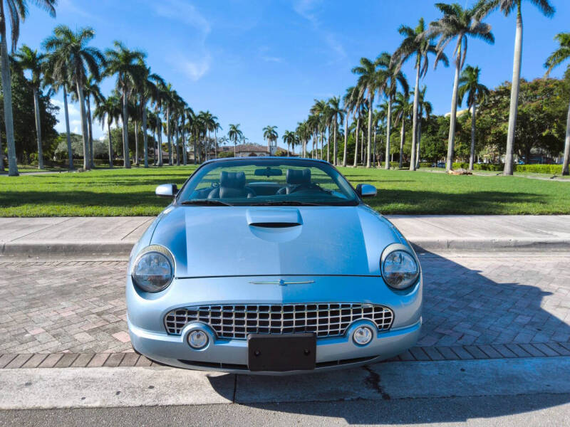 2004 Ford Thunderbird Deluxe
