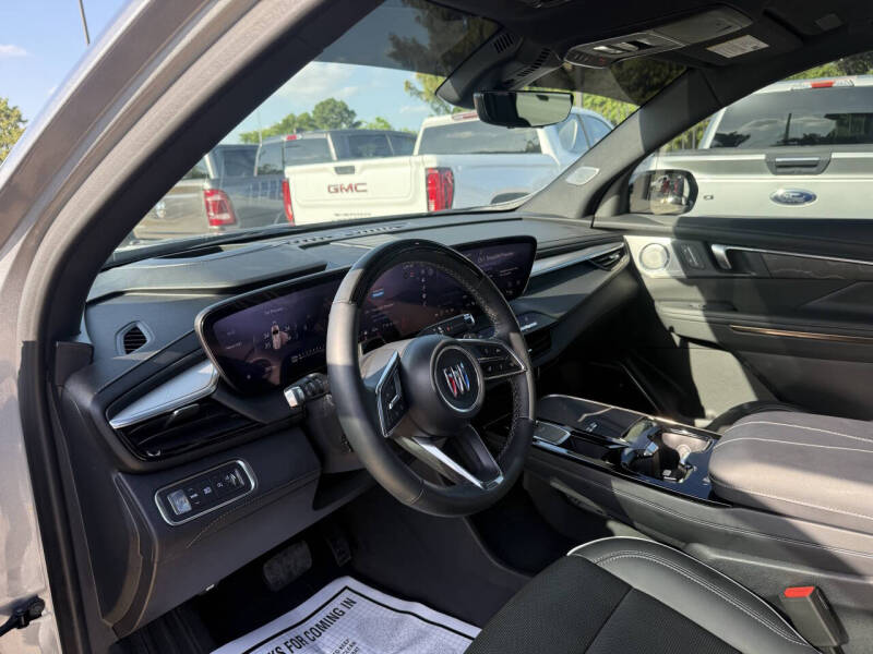 2025 Buick Enclave Avenir