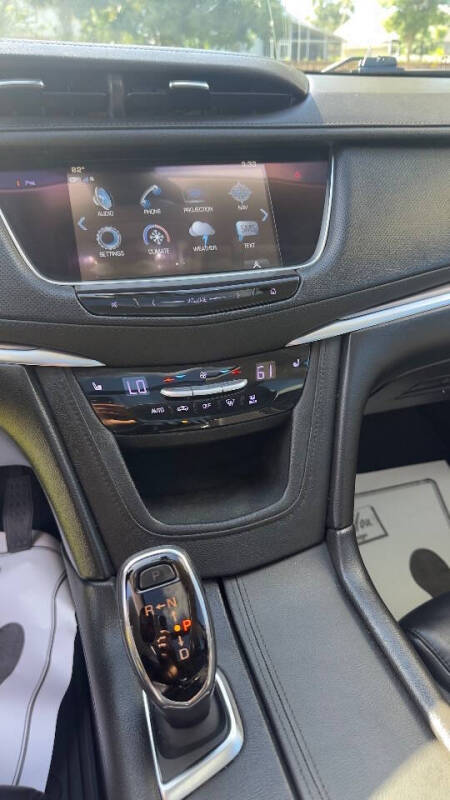 2018 Cadillac XT5 Luxury