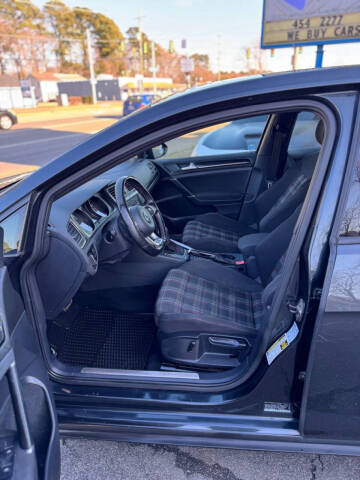 2016 Volkswagen Golf GTI SE