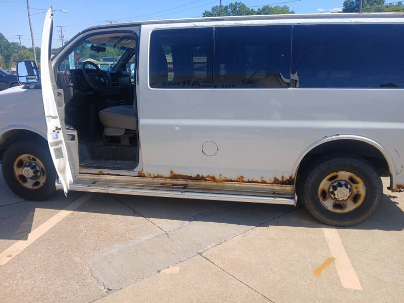 2010 Chevrolet Express LT 2500