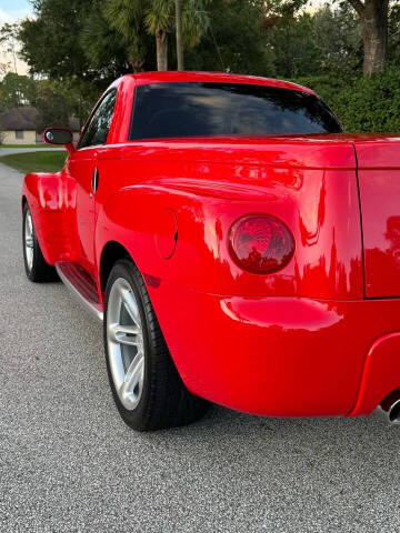2004 Chevrolet SSR LS