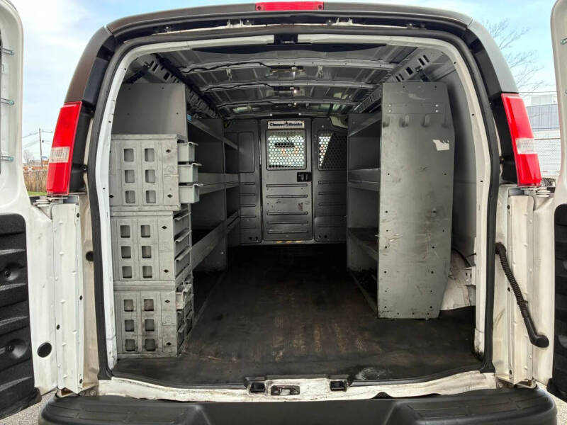 2019 Chevrolet Express 2500