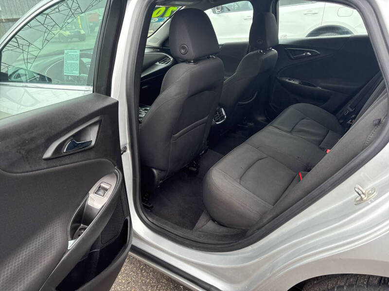 2017 Chevrolet Malibu LT