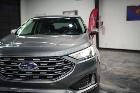 2023 Ford Edge Titanium