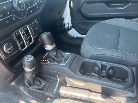 2024 Jeep Wrangler Sahara 4xe