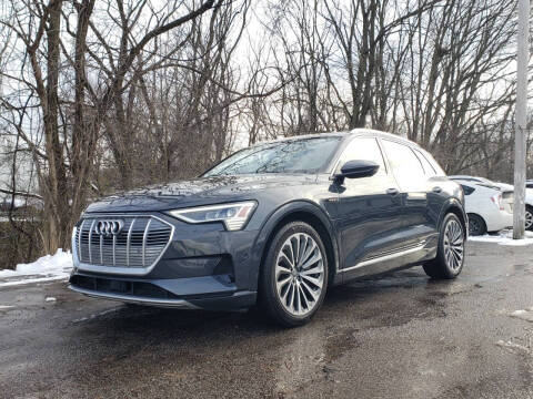 2019 Audi e-tron quattro Prestige