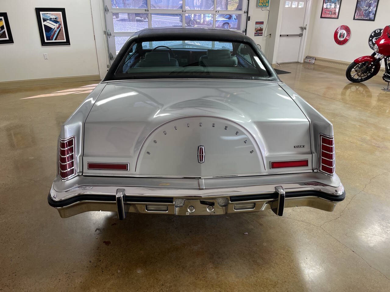 1978 Lincoln Mark V 3