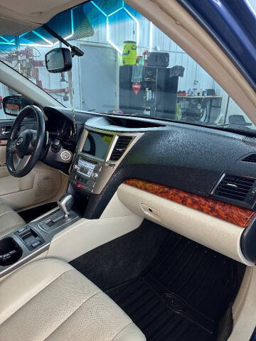 2011 Subaru Outback 3.6R Limited