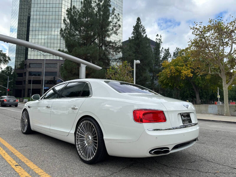 2018 Bentley Flying Spur V8
