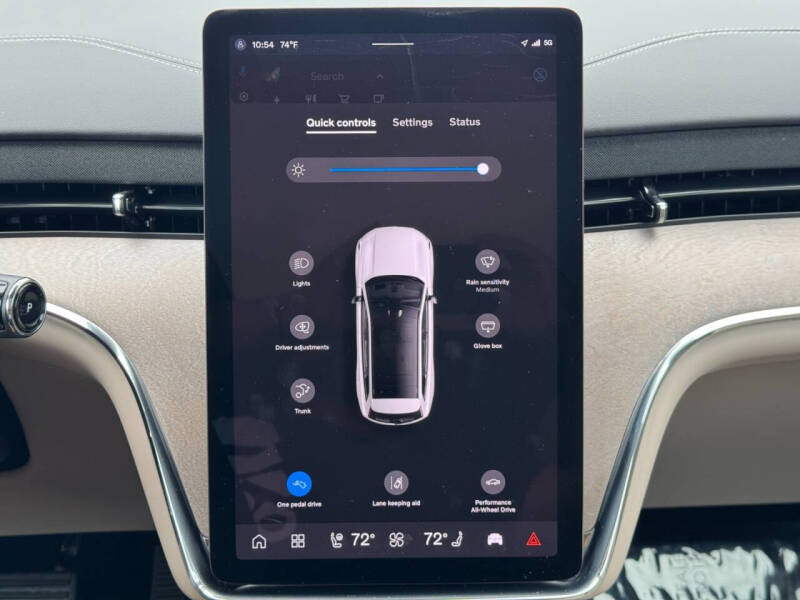 2025 Volvo EX90 Twin Performance Plus 7P