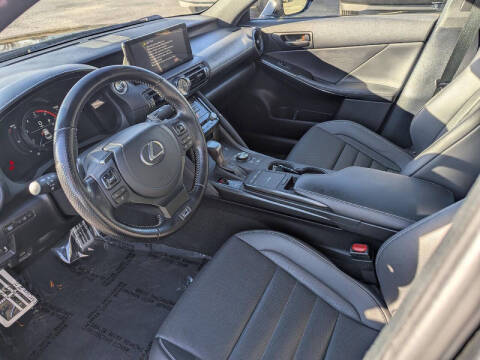 2023 Lexus IS 500
