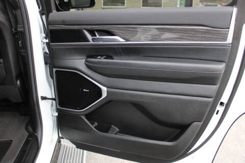 2022 Jeep Wagoneer Series III