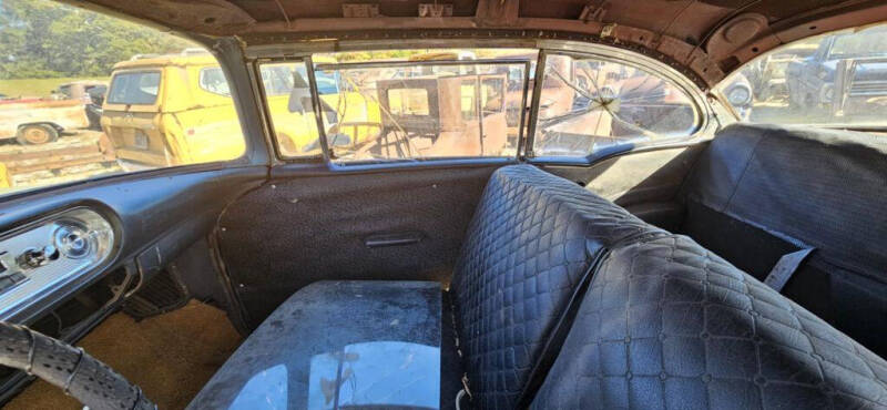 1957 Pontiac 2 DOOR HARDTOP