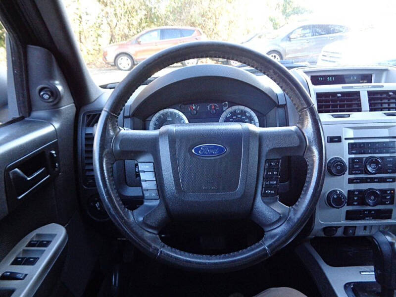 2009 Ford Escape XLT