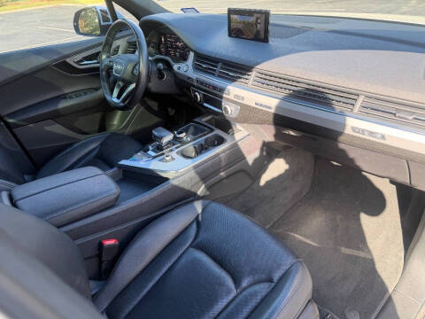 2017 Audi Q7 2.0T quattro Premium Plus