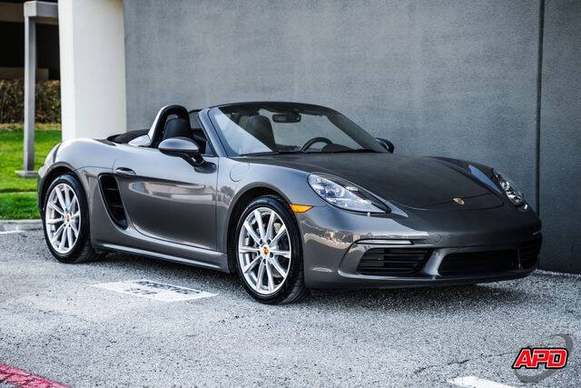 2021 Porsche 718 Boxster