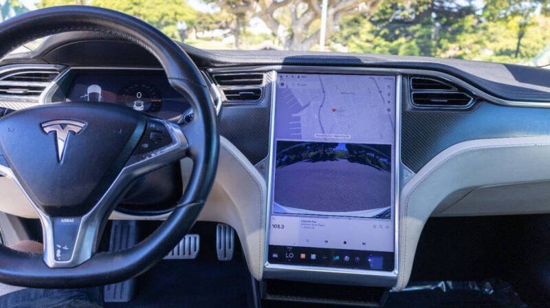 2012 Tesla Model S Signature Performance