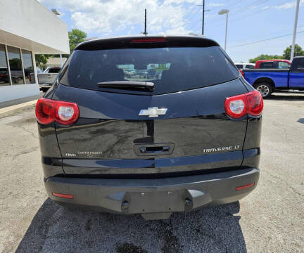 2011 Chevrolet Traverse LT