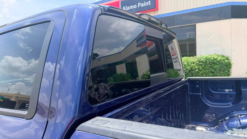 2019 Nissan Titan SV