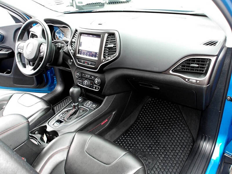 2021 Jeep Cherokee Trailhawk