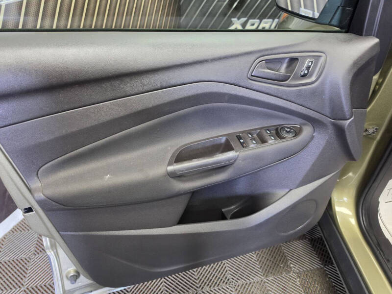 2013 Ford Escape S