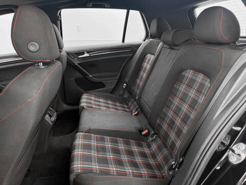 2015 Volkswagen Golf GTI S