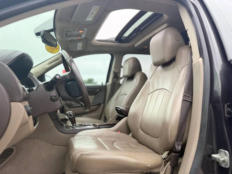 2013 GMC Acadia Denali