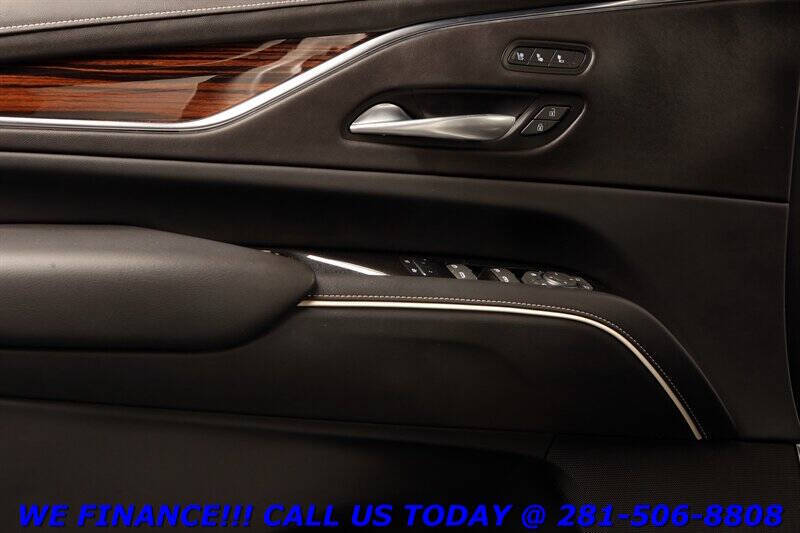 2023 Cadillac Escalade Premium Luxury