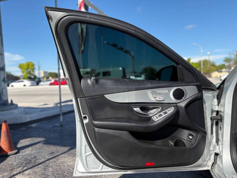 2018 Mercedes-Benz C-Class C 300