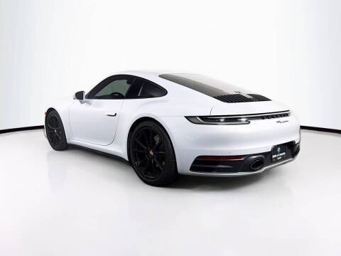 2024 Porsche 911 Carrera 4