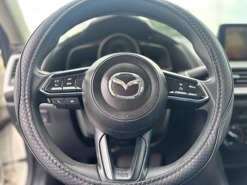2017 Mazda MAZDA3 Sport