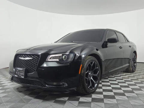 2019 Chrysler 300 S